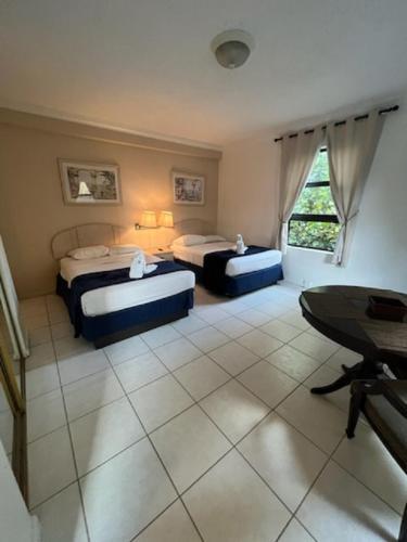 Apartamento Large Studio With Kitchen, 2 Beds, On The Beach
