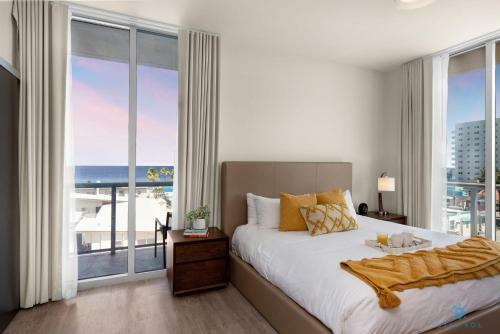 5 Rooftop Pool Balcony With Ocean View Hollywood Beach Broadwalk