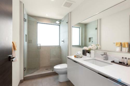 5 Rooftop Pool Balcony With Ocean View Hollywood Beach Broadwalk