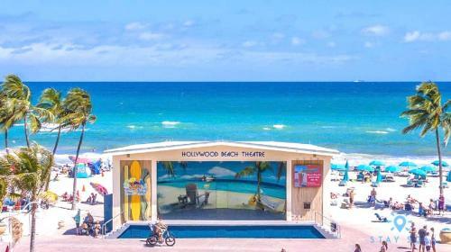 Posada Beachfront Resort Infinity Edge Swimming Pool Hot Tub