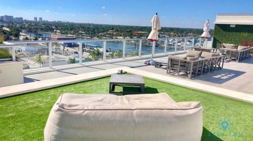 Posada Beachfront Resort Infinity Edge Swimming Pool Hot Tub