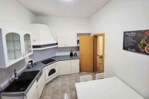 Spacious Apartment Near To Sea In Emden