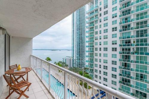 Apartamento 3 Bedroom Apt Bay View Brickell With Free Parking