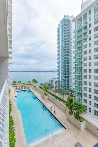 Apartamento 3 Bedroom Apt Bay View Brickell With Free Parking