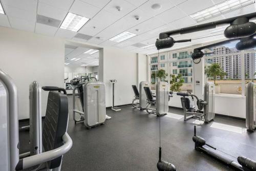 Beautiful 3 Bedroom Apartment In Brickell Miami