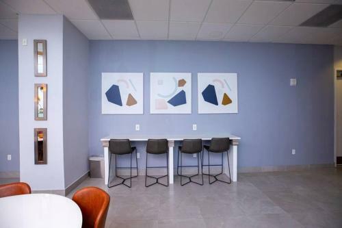 4 Bedroom Apartment In Brickell With Free Parking