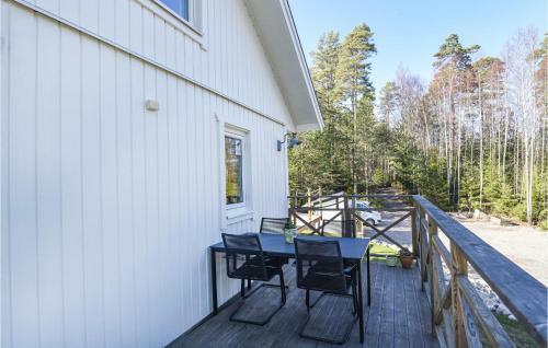 Stunning Home In Uddevalla With Wifi And 2 Bedrooms