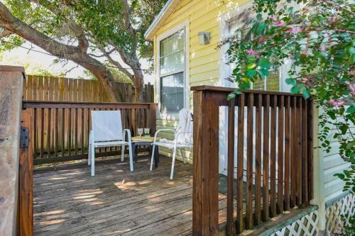 Vilano Cottage Unit A