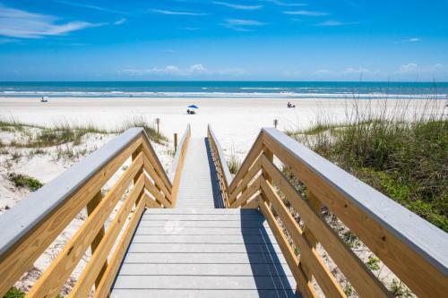 Butler Beach Bungalow