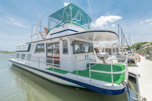 River View Houseboat