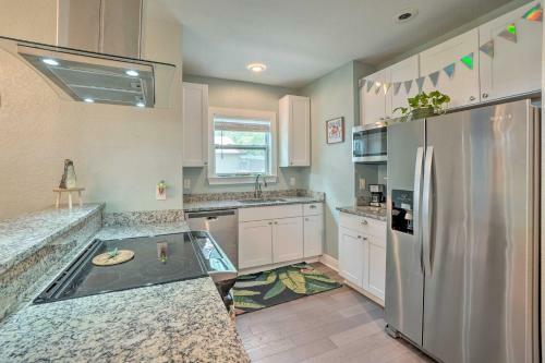 Stylish Seminole Heights Home With Private Yard