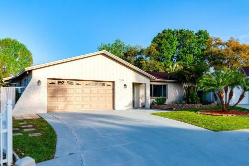 Beautiful Completely Remodeled Home Minutes To Downtown