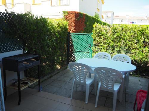 Casa En L'estartit, Piscina, Jard�n Comunitario