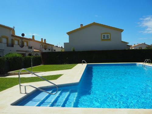 Casa En L'estartit, Piscina, Jard�n Comunitario