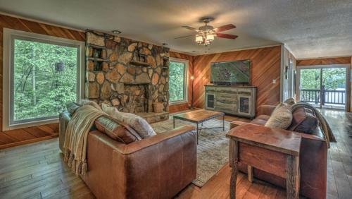 Lakeshore Lodge By Escape To Blue Ridge