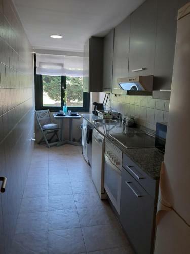 Apartamento El �eru. En Zona Verde Y Junto Al Mar.