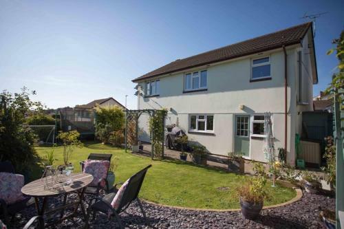 Devon Beach House *perfect For Family & Friends*