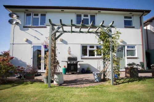 Devon Beach House *perfect For Family & Friends*