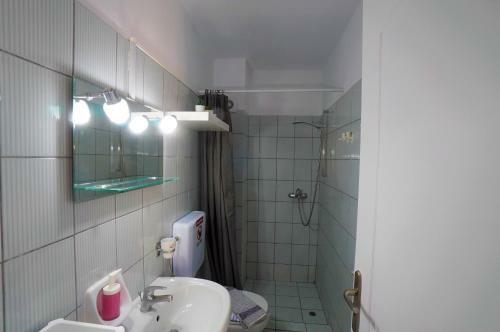 Apartamento Mandy Sea Front Suites