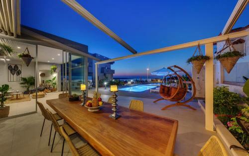 Sea View Villa With Pool Close To The Beach