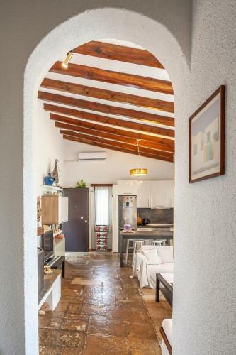 The Gift Sunny Villa