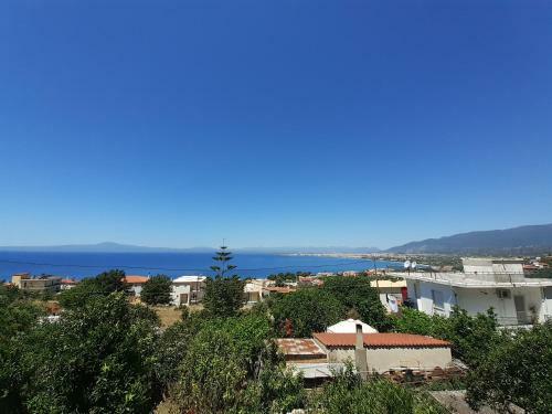 Kamari Apartments
