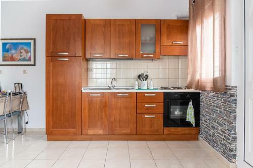 Nmb Anissaras Apartments 102