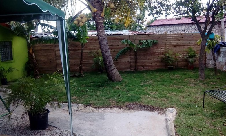 Bed & Breakfast Caba�a Tipica Maura