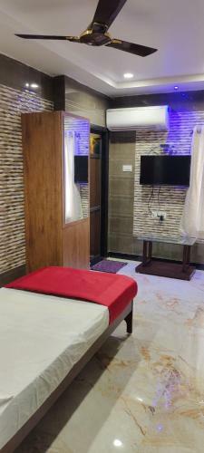 Hotel Supreme Lodge
