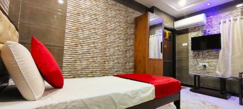 Hotel Supreme Lodge