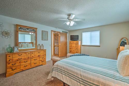 Caldwell House With Grill About 1 Mi To Downtown!