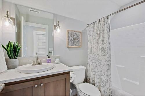 Modern & Luxurious Private 3 Bedroom Boise Home