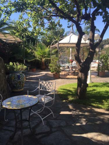 Esclusivo Appartamento In Villa Di Lusso