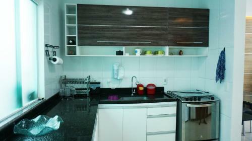 Vila Napoli - Apartamento Pr�ximo � Praia - Ipitanga