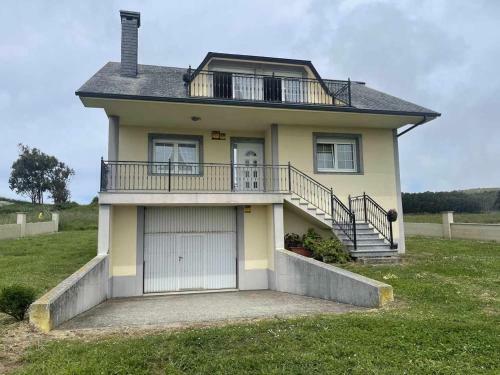 Casa Vacacional Beo Malpica de Berganti�os