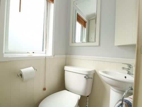 109 Pentney Lakes