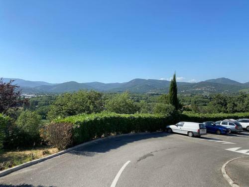 Apartamento Studio R�nov� Avec Piscine Proche Saint-tropez