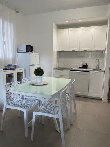Apartamento Maricampo Monolocale Con Piscina E Parcheggio