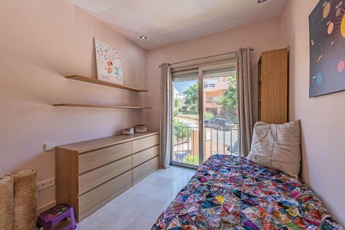 Elegant 4br Apartment In Rivera, Mijas, Pool, Wifi