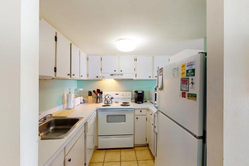 Fountainhead Towers II