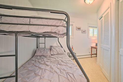 Pet-friendly Home Less Than 1 Mi To Lake Charlevoix!