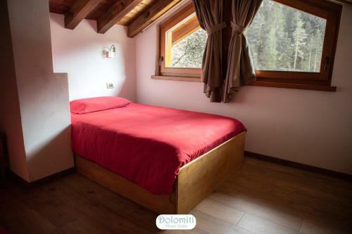 Hostal Dolomiti Riverside