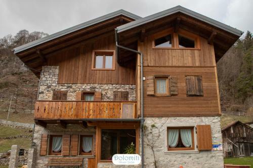 Hostal Dolomiti Riverside