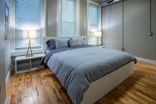 Apartamento Contemporary King Bed Condo In Grand Rapids