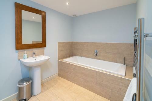 Rose Cottage, Downlands Farm