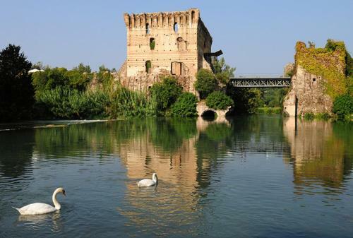 Hostal Le Finestre Su Borghetto