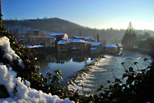 Hostal Le Finestre Su Borghetto