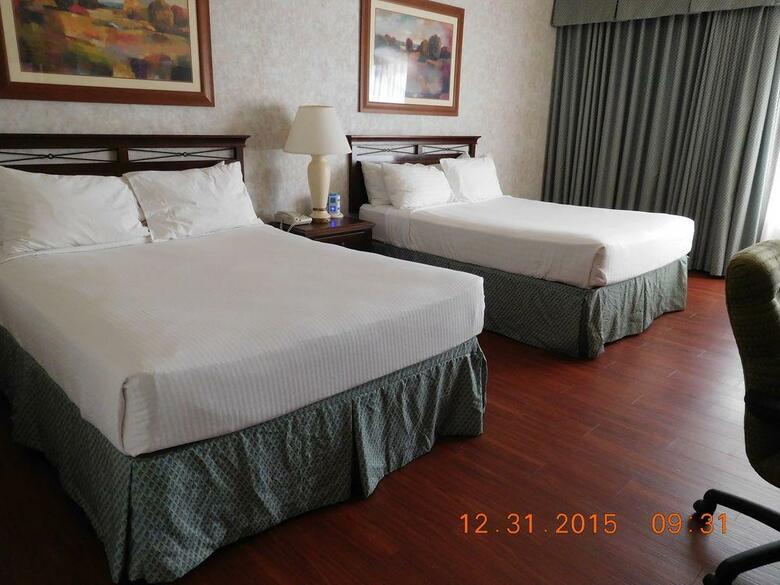 University Square Hotel