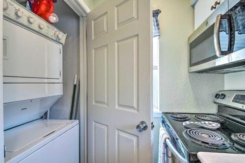 Apartamento Cozy Branson Condo With Pool Access - Near Dtwn