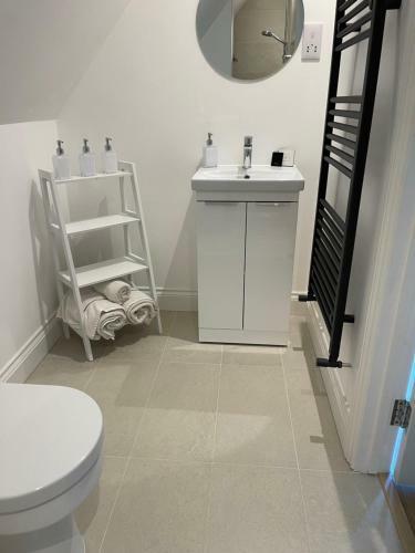 Hostal Debussys Guest House
